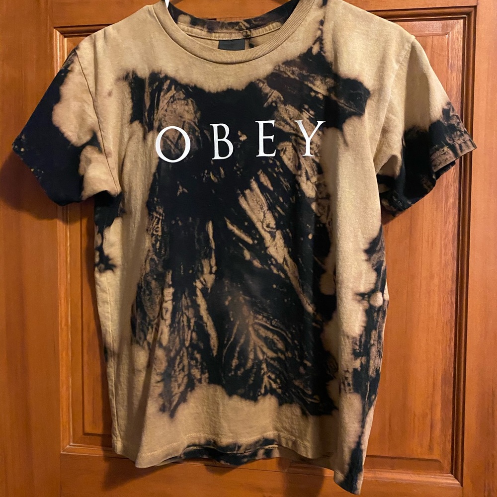 Obey T-shirt from Zumies